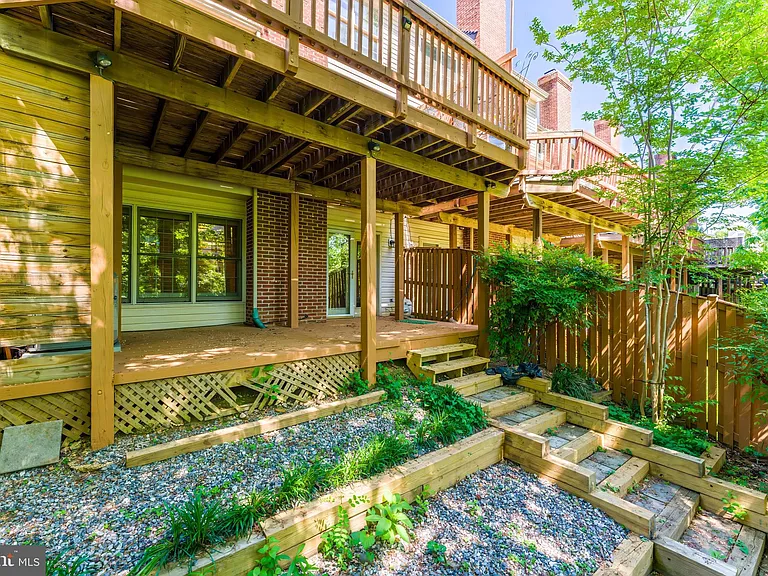 2029 Magarity Ct — Photo 47