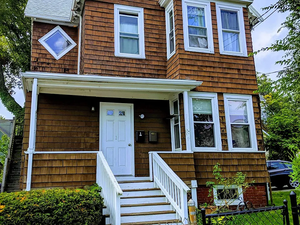 1 Cameron Ave #1