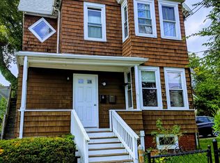 1 Cameron Ave #1, Somerville, MA 02144
