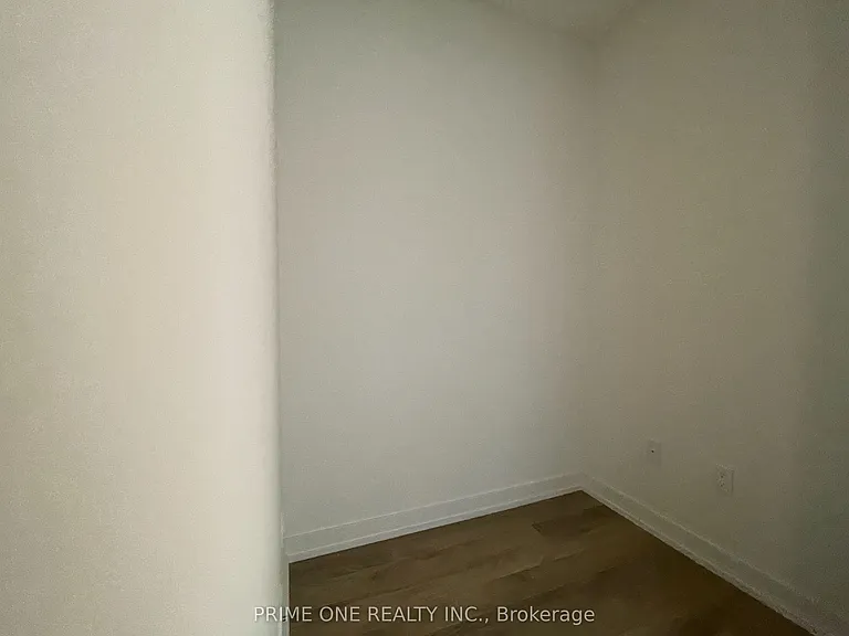 158 Front St E #1114 — Photo 18