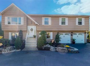 148 Day St, South Plainfield, NJ 07080