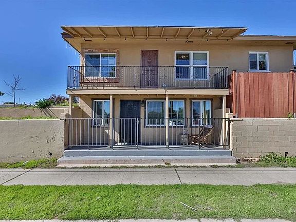 2nd image of 3996 Teak St