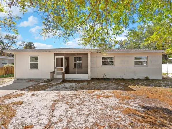 102 21st St NE, Bradenton, FL 34208
