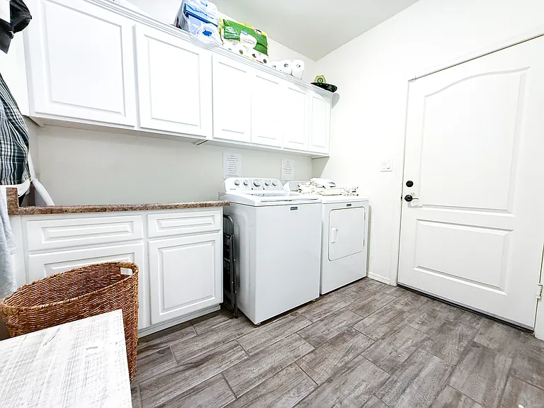 4158 W 27th Pl — Photo 30