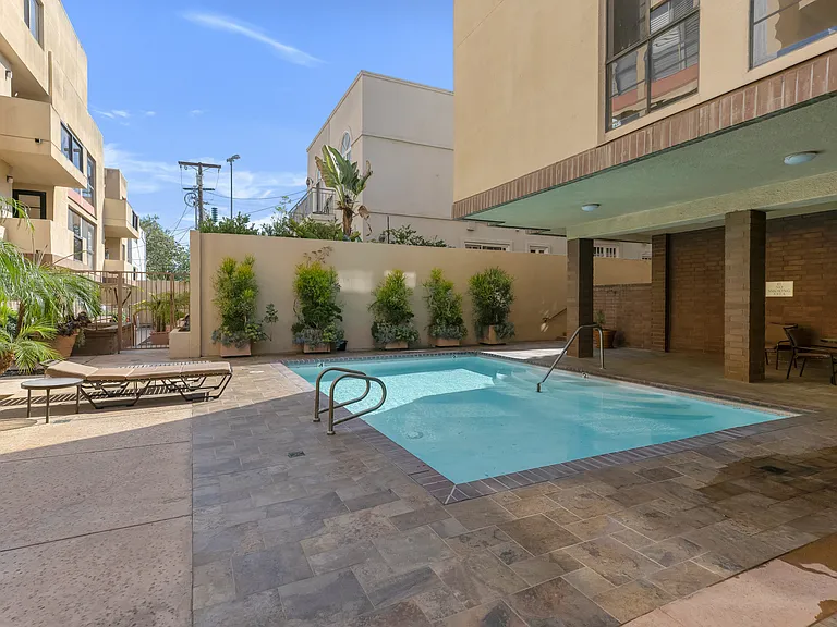 235 S Tower Dr #305 — Photo 26