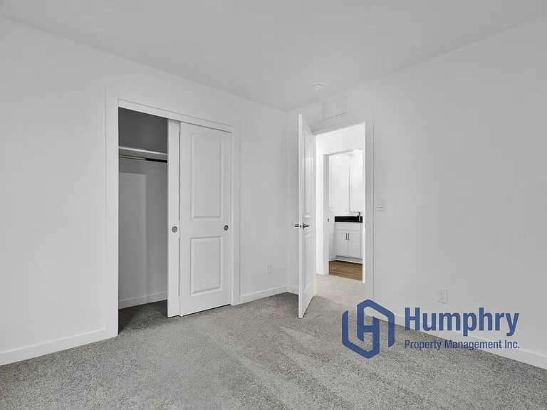 192 N Stratus Way — Photo 19
