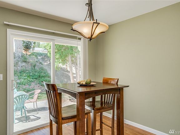 5th image of 1100 Vista Pl APT C