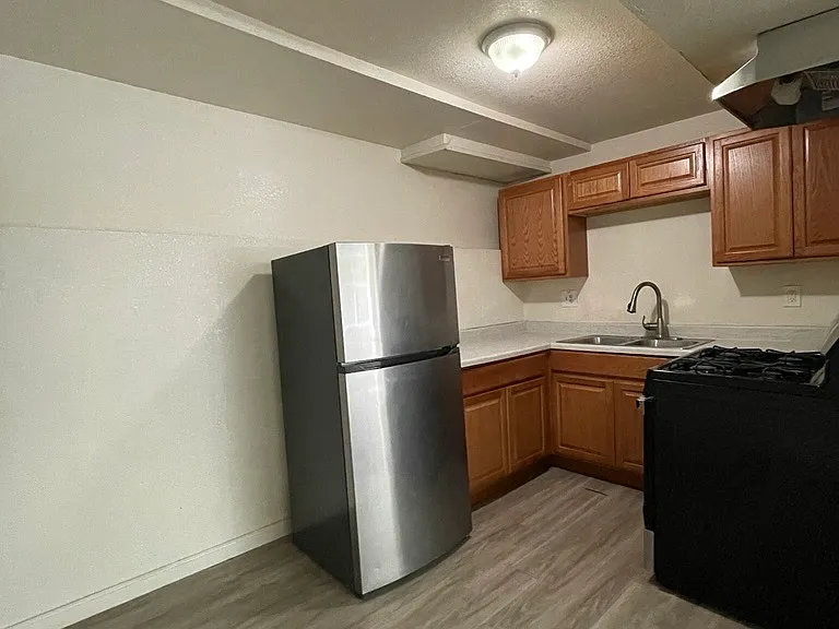 2424 E 24th St #2424 — Photo 8