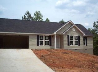 359 New Hope Ln, Cornelia, GA 30531