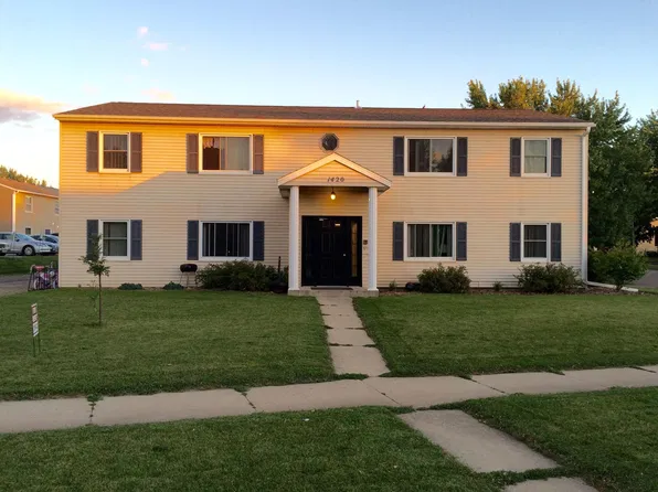 1420 48th St NW, Rochester, MN 55901