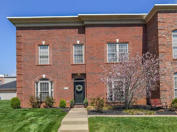 6181 Glenview Dr, Newburgh, IN 47630