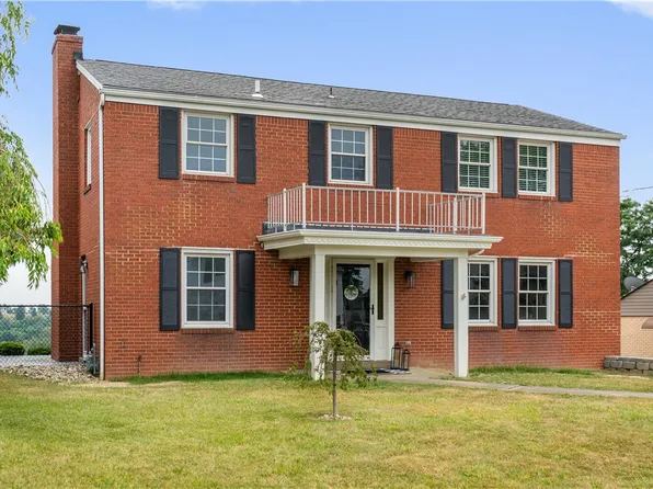 1046 Huston Dr, West Mifflin, PA 15122