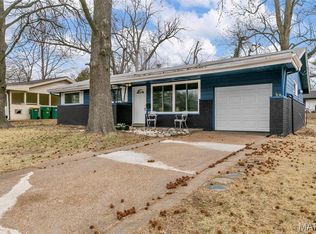 9714 Lanier Dr, Saint Louis, MO 63136