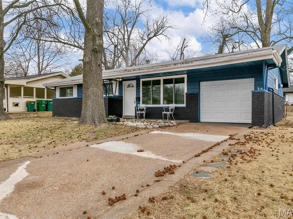 9714 Lanier Dr, Saint Louis, MO 63136