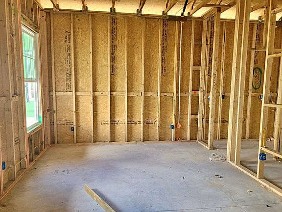 657 Blueway Avenue, Homesite 856 Elevation Image 5