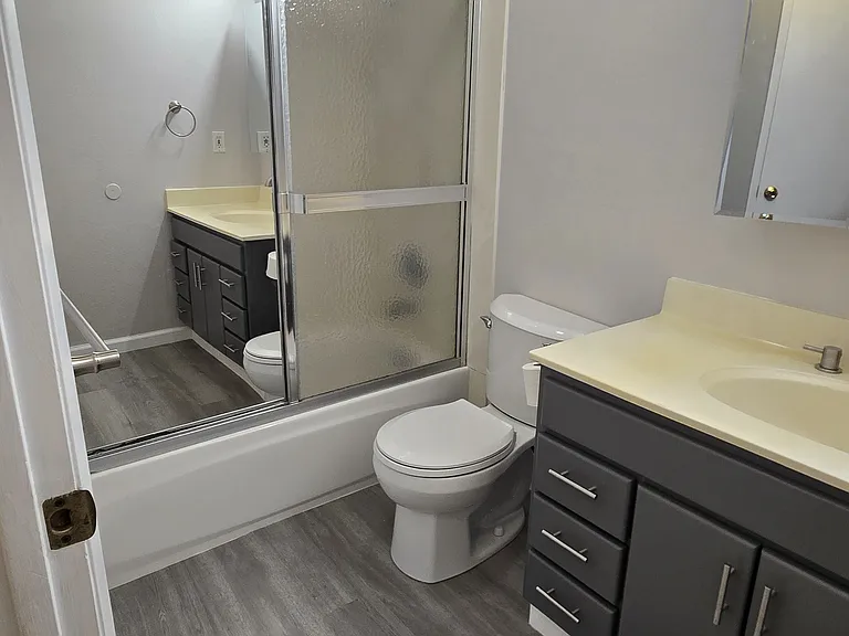 4412 Spoonwood Ct — Photo 2
