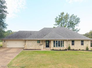 9708 Jenny Lind Rd, Fort Smith, AR 72908