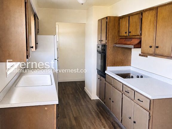 5th image of 928 Timber Ln