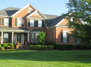 1195 Charles Reed Ct, Gallatin, TN 37066