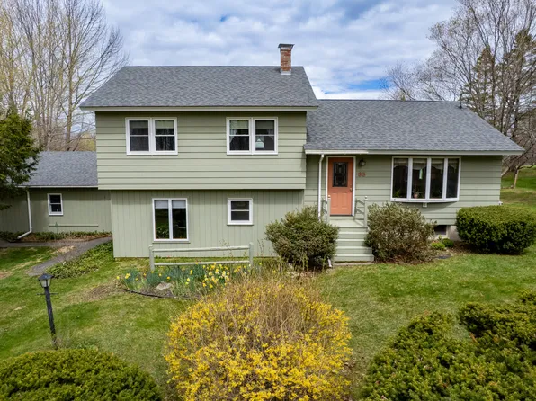 85 Norton Hill Road, Dover-Foxcroft, ME 04426