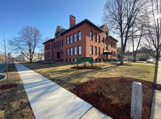 27 Washington St #3, Westfield, MA 01085
