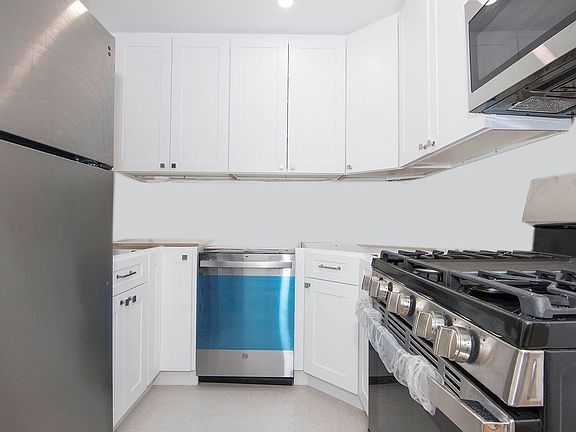 4th image of 19-37 77th St APT 2