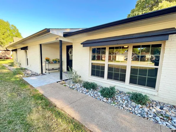 109 Carmel Dr, Bullard, TX 75757