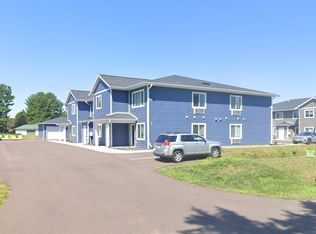 2546 118th St APT 102, Chippewa Falls, WI 54729