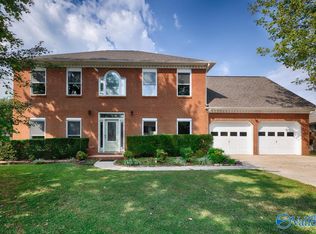 2411 Huntington Ln SE, Decatur, AL 35601