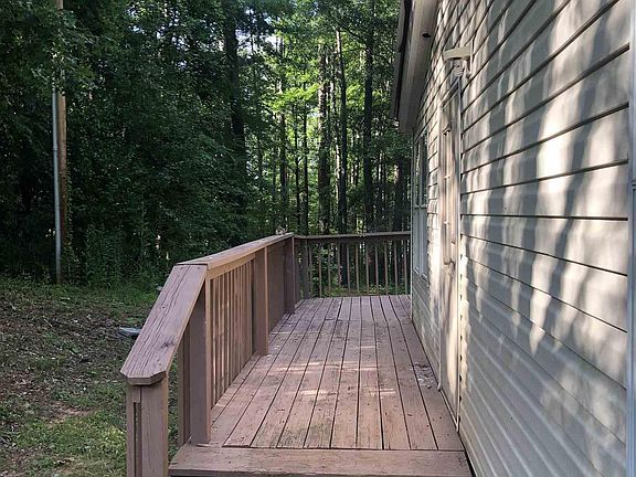 5th image of 106 N Cove Dr