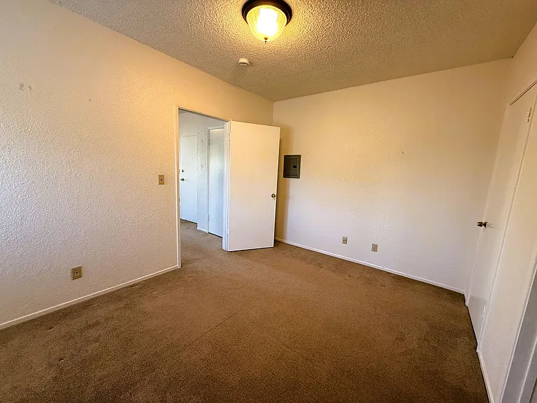 901 Fell St — Photo 7