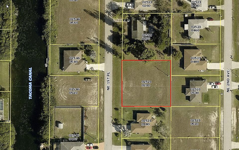 1st image of 2129 NE 1st Pl