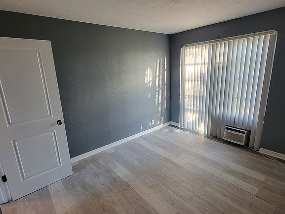 4th image of 5860 22nd Ave N APT 15