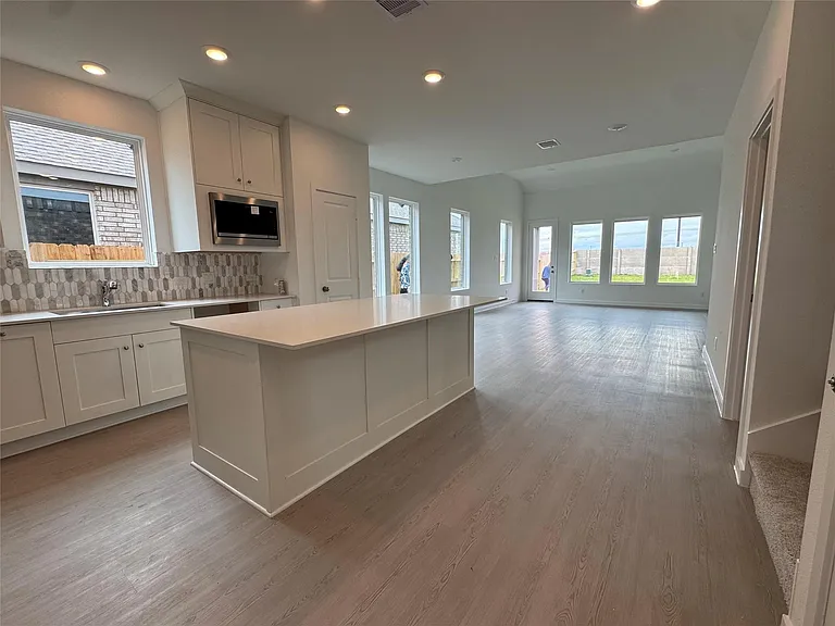 6423 Green Pedal Ln — Photo 10