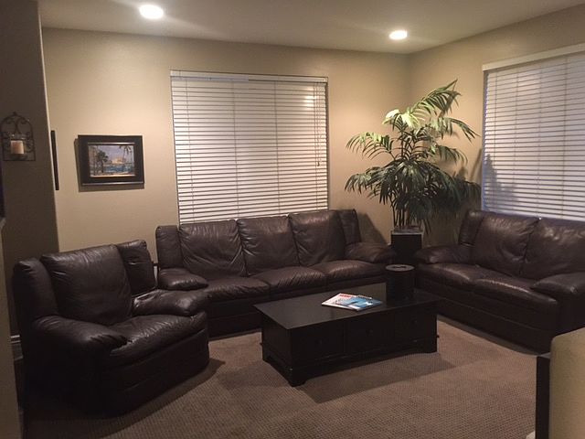 1st image of 12 Vista Del Valle