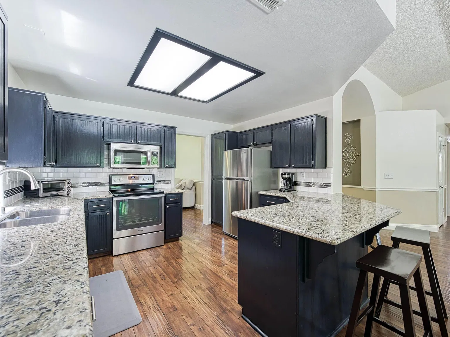 6624 N Wheeler Ave — Photo 4
