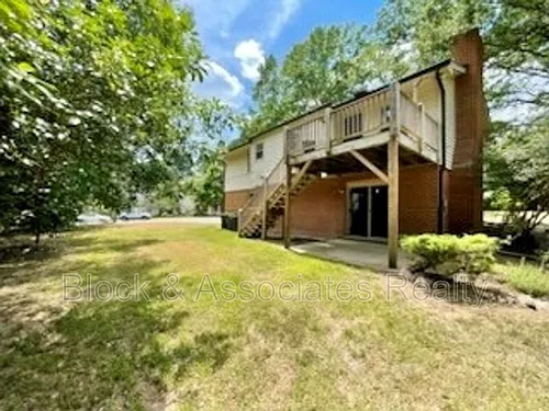 1200 Boxwood Ln Photo 1
