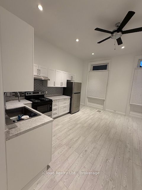 1st image of 61 Mary St