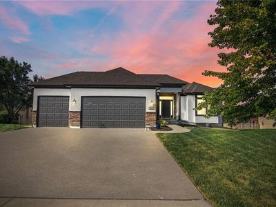 1008 NW Magnolia Ln, Grain Valley, MO, 64029