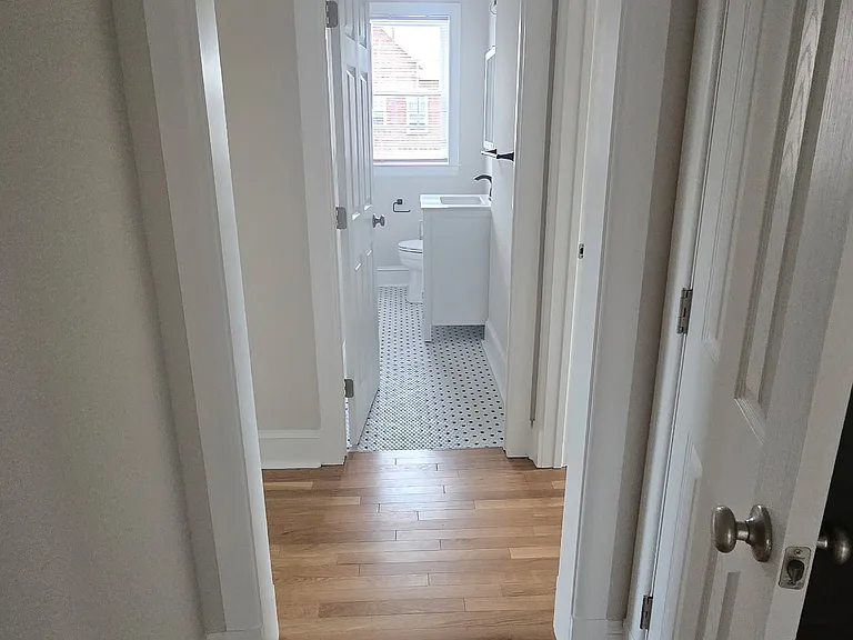 4418 Cutshaw Ave #2 — Photo 6