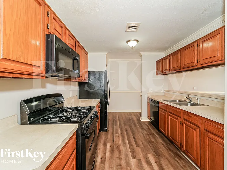 6615 Navidad Rd — Photo 8