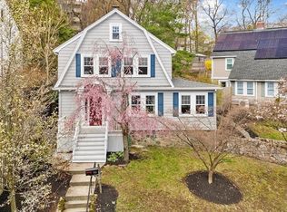 98 W Border Rd, Malden, MA 02148