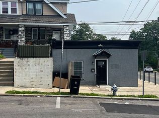 7501 Parkview Rd, Upper Darby, PA 19082