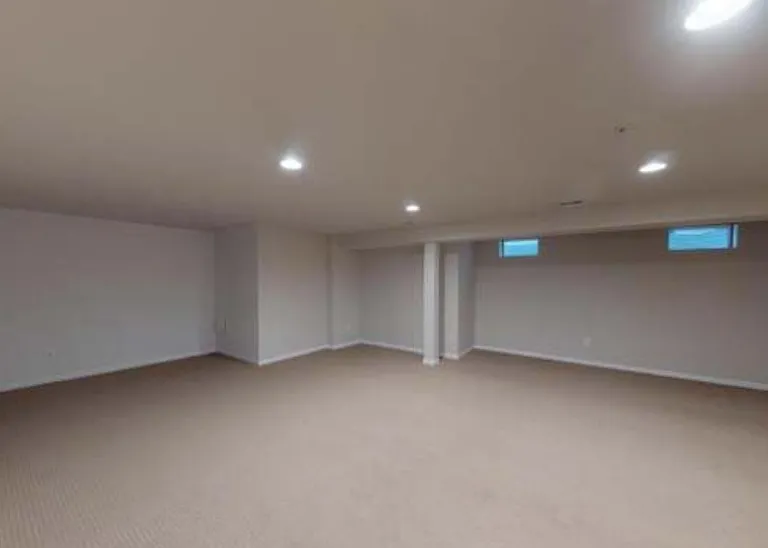 13131 Clarksburg Square Rd — Photo 17