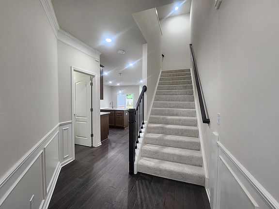 3rd image of 4025 Nottingham Ct #120