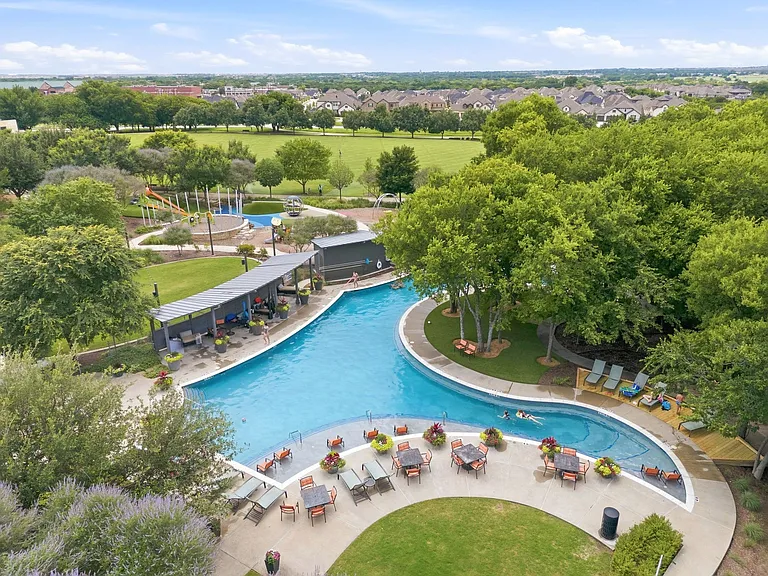 The Cove pool is another awesome gathering spot. Wow
two pools to choose from!