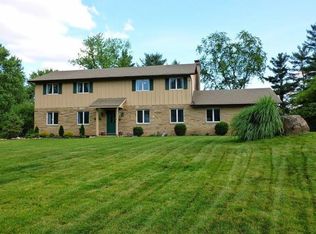 8899 Stonehenge Cir, Pickerington, OH 43147