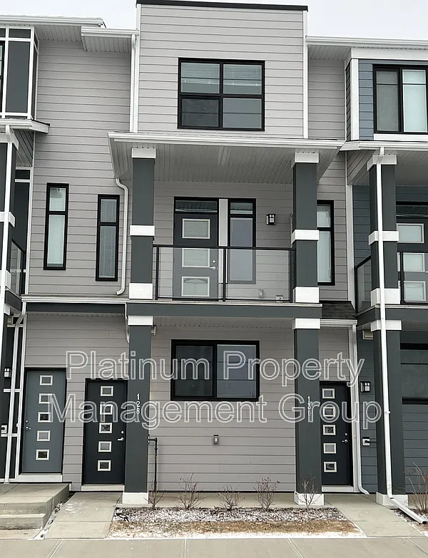 2 bed, 2.5 bath, 1070 sqft, $2,100 — Photo 2