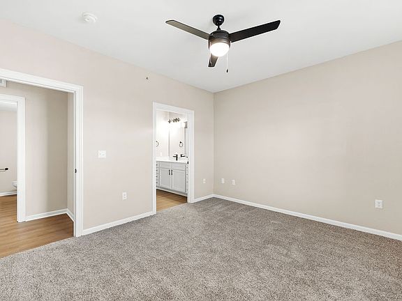 5th image of 339 N Fox Ridge Dr #14-106