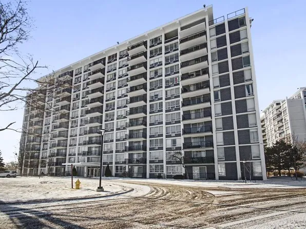 8801 W Golf Rd APT 6E, Niles, IL 60714